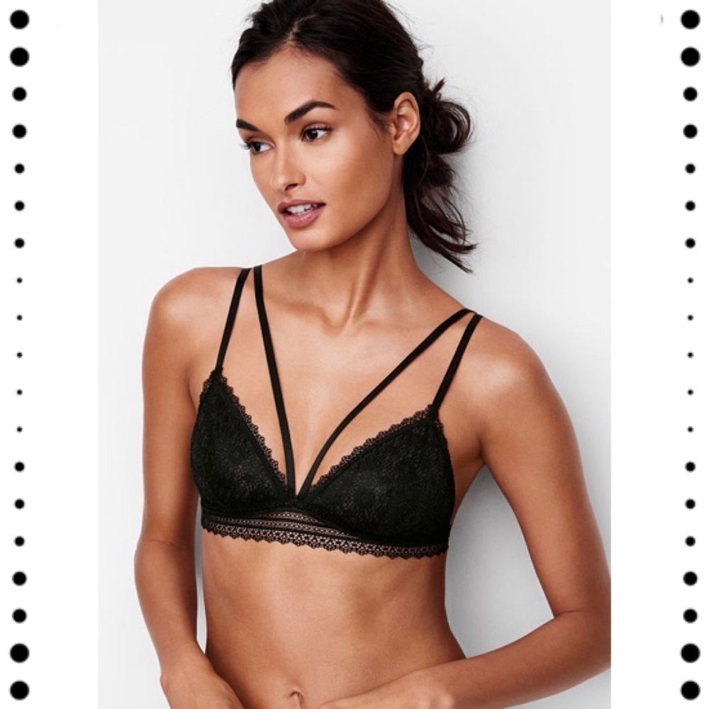 SOLD!! NWT Black Victoria’s Secret Lace Bralette